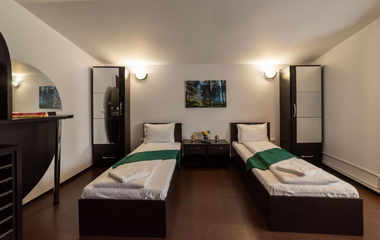 Escala Rooms Ghimbav Ngoại thất bức ảnh