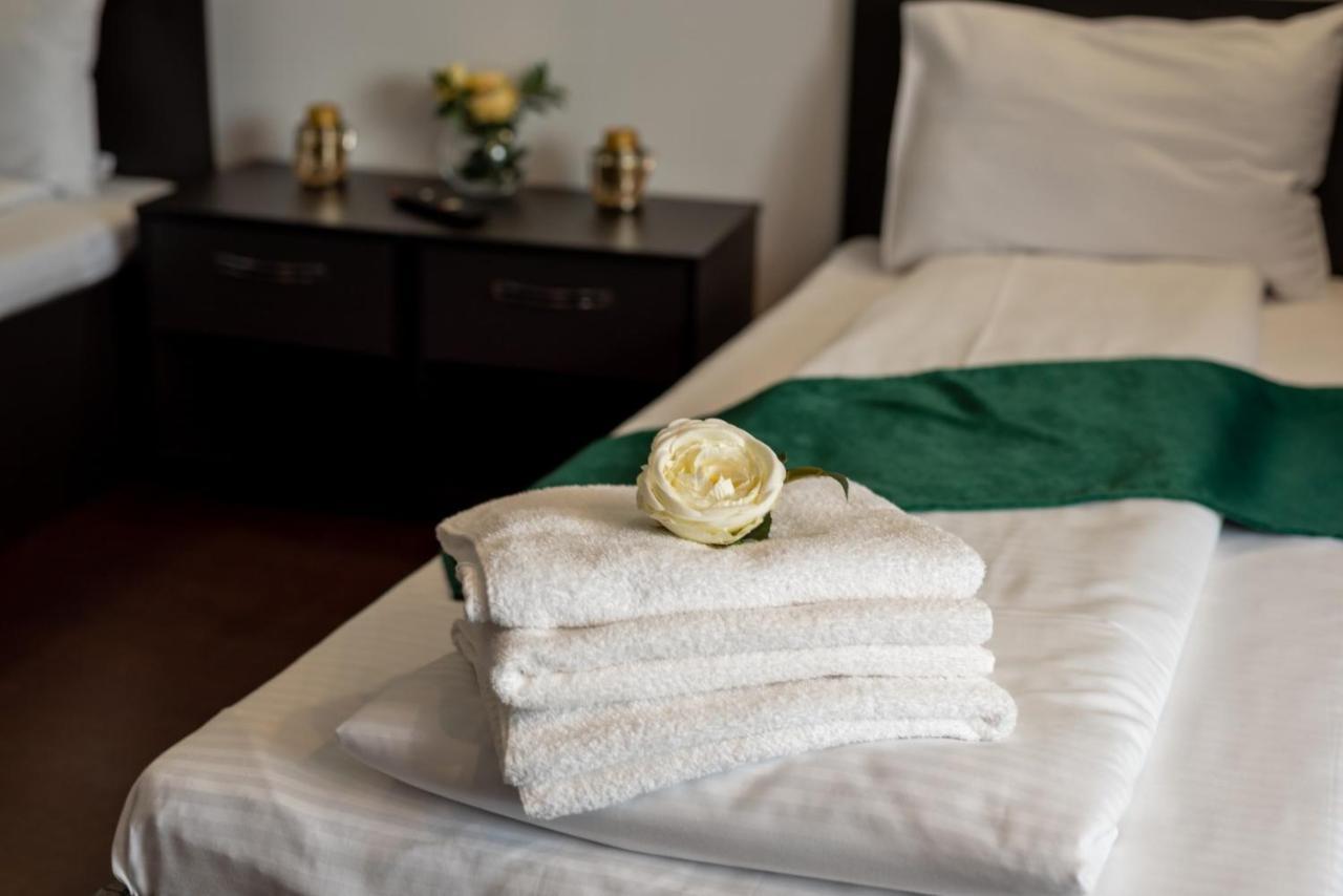 Escala Rooms Ghimbav Ngoại thất bức ảnh