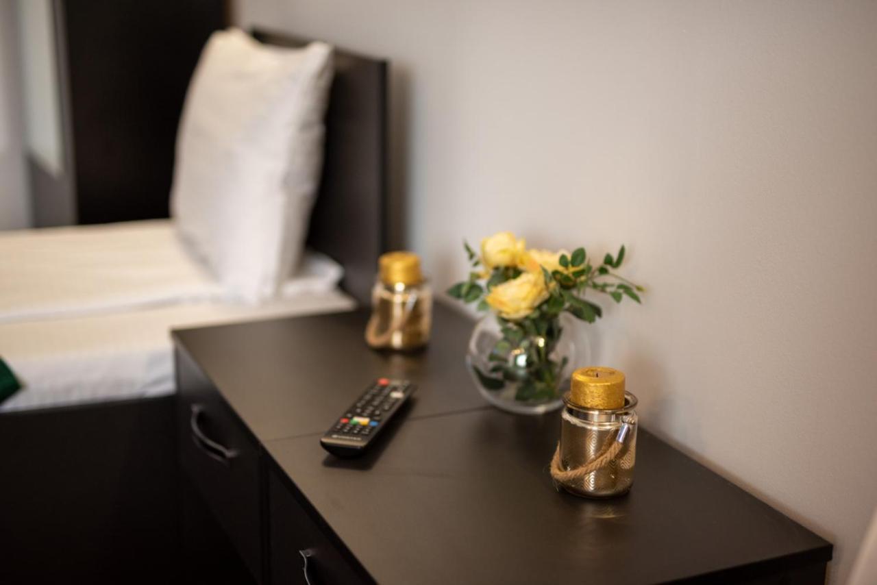 Escala Rooms Ghimbav Ngoại thất bức ảnh
