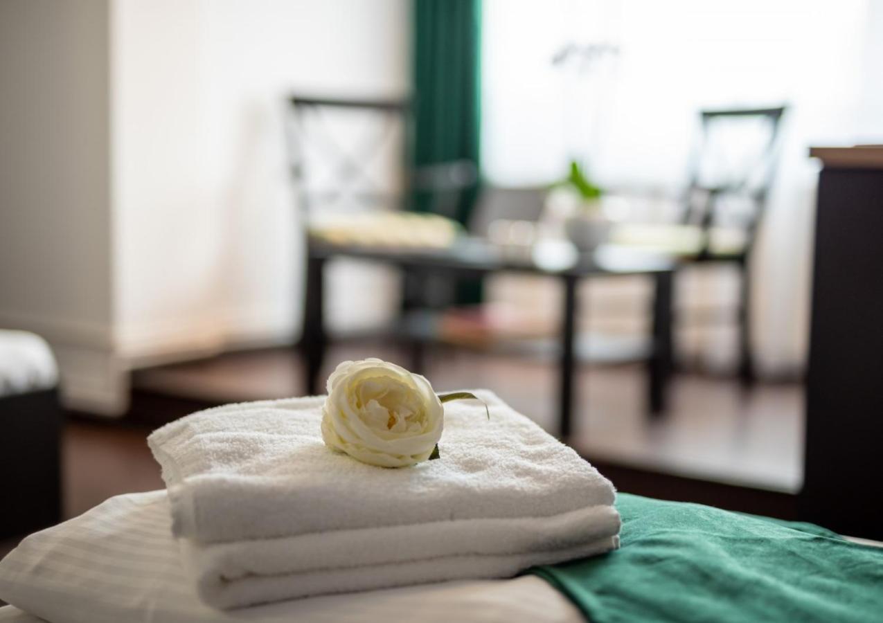 Escala Rooms Ghimbav Ngoại thất bức ảnh