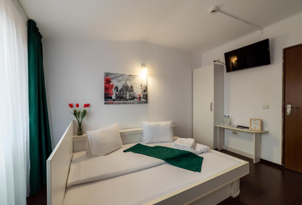 Escala Rooms Ghimbav Ngoại thất bức ảnh