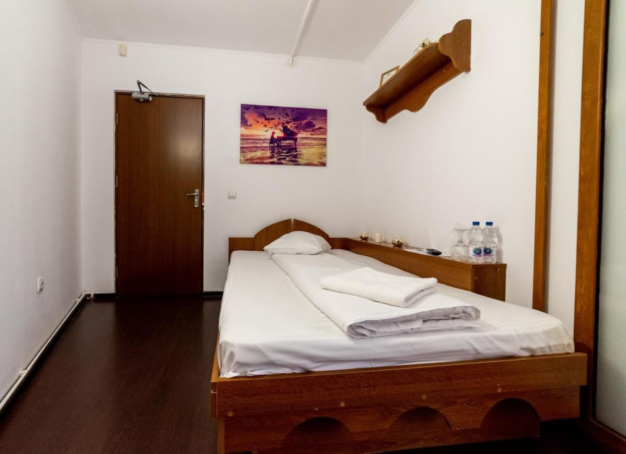 Escala Rooms Ghimbav Ngoại thất bức ảnh