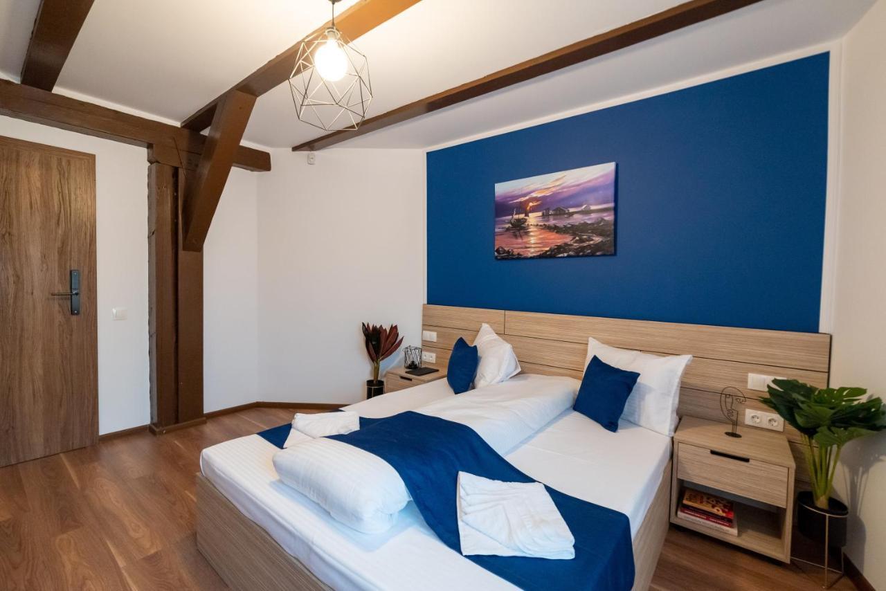 Escala Rooms Ghimbav Ngoại thất bức ảnh