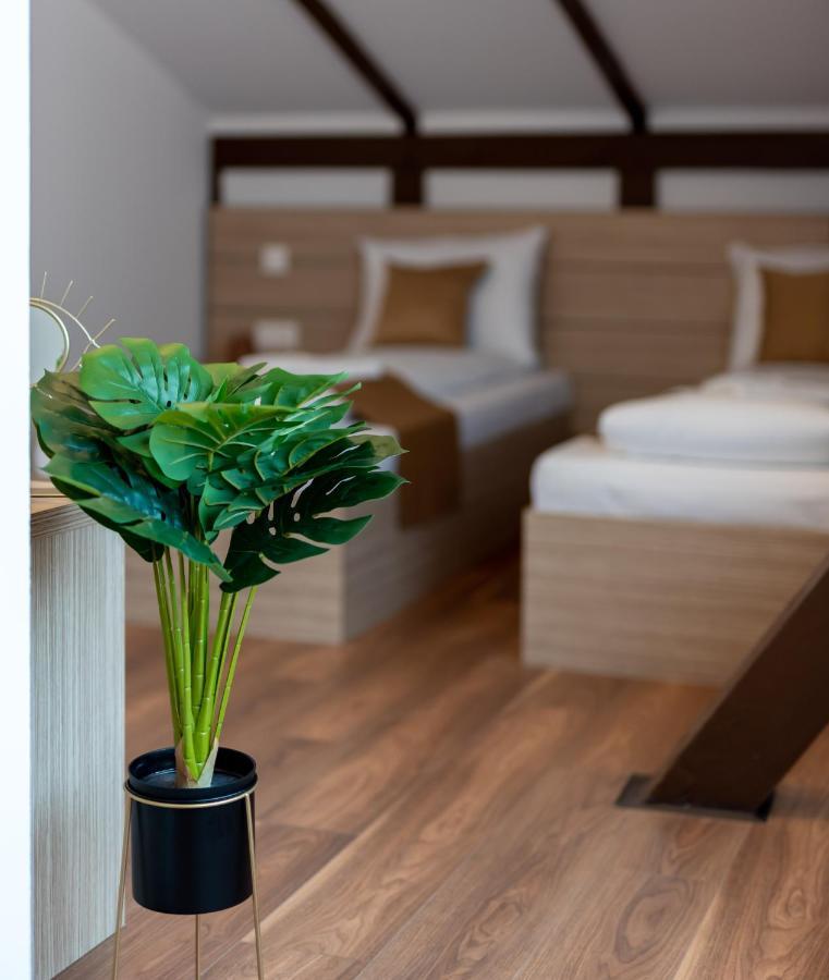 Escala Rooms Ghimbav Ngoại thất bức ảnh